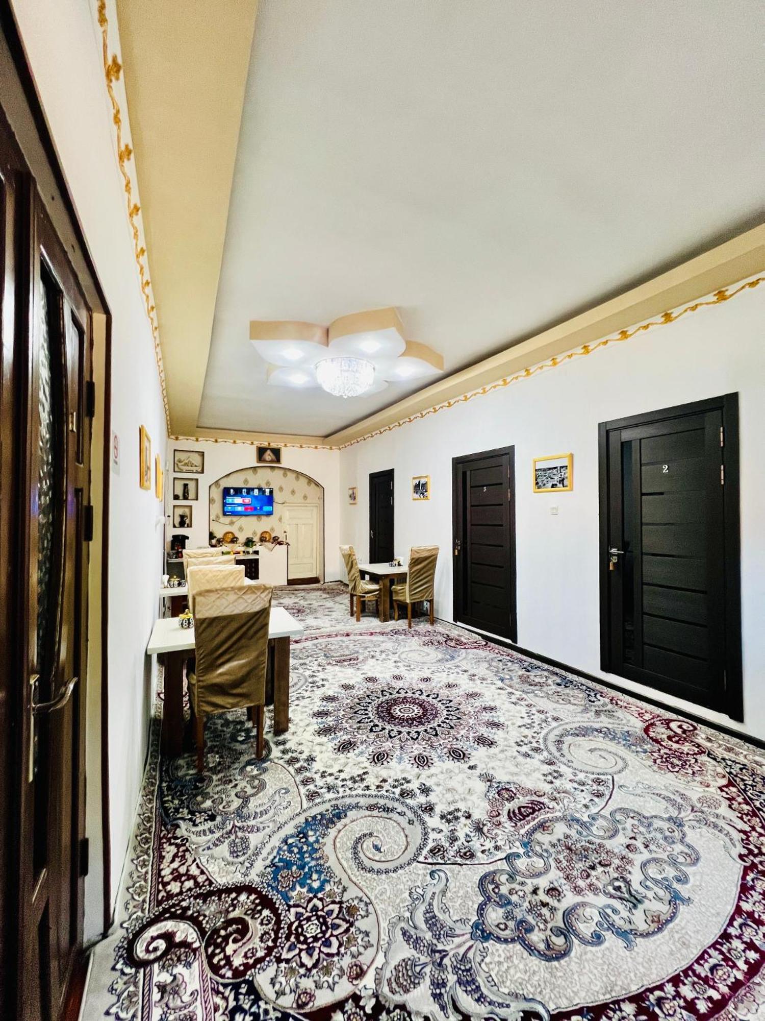 Gold Khiva Bed & Breakfast Exterior photo