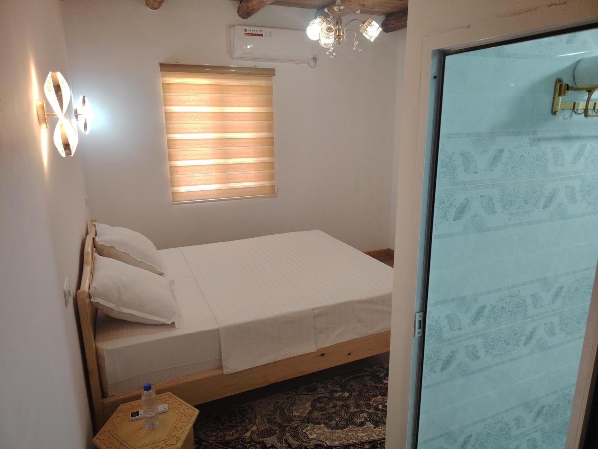 Gold Khiva Bed & Breakfast Exterior photo